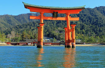 嚴島神社